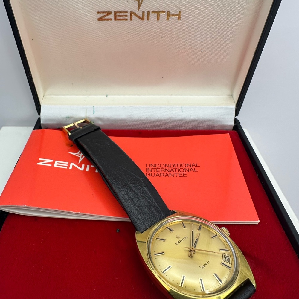 Zenith Sporto Gold Toned Timepiece with Black Strap